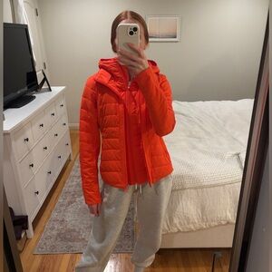 Lululemon jacket with removable hood